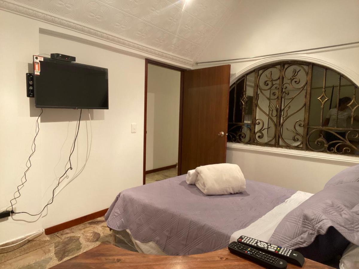 Santa Ana Luxury Rentals Hotel ボゴタ エクステリア 写真